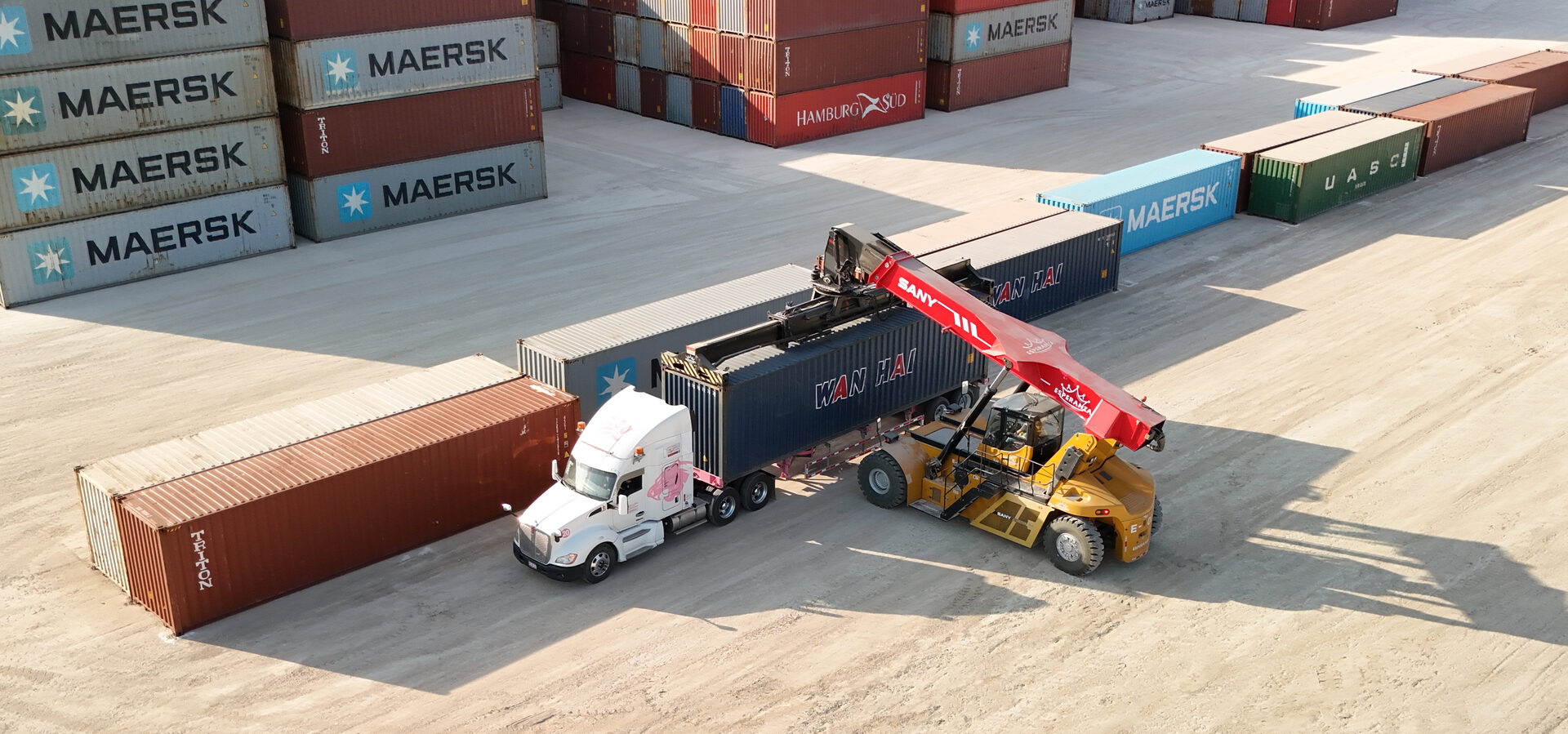 Operaciones de carga contenerizada FCL KASU Transportes